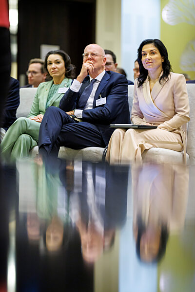 BM Reiche reist nach Saudi Arabien