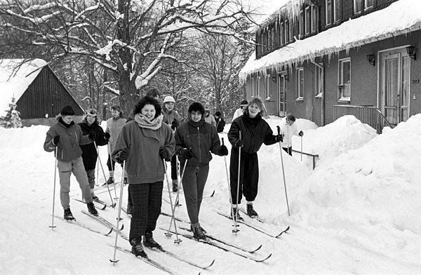 DDR - Wintersport im Erzgebirge
