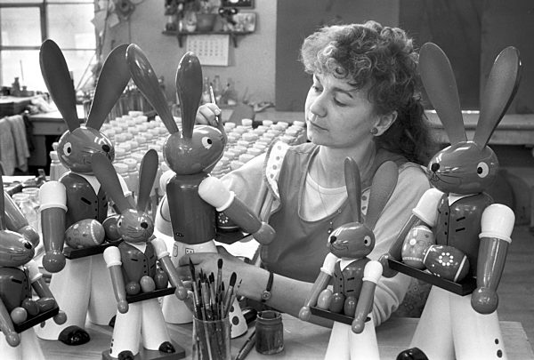 DDR - Raum- und Tafelschmuck Gahlenz