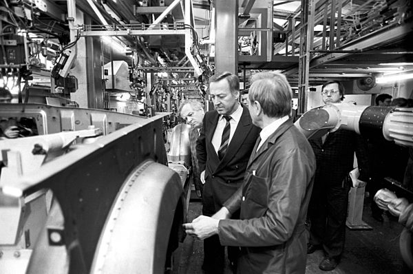 DDR - Franz Steinkühler im VEB Sachsenring Zwickau