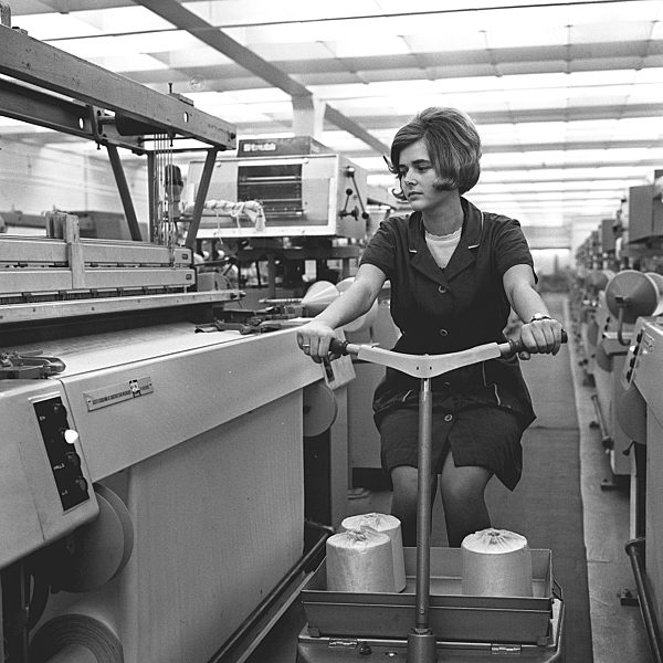 GDR - VEB textile works Muelsen