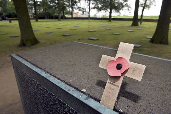 Deutscher Soldatenfriedhof Langemark in Belgien