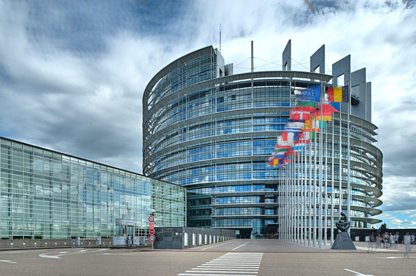 Strasbourg, Europäisches Parlament, European Parliament (Das Europäisches Parlament ist von der Architektengruppe  Architecture Studio  aus Paris geschaffen worden)