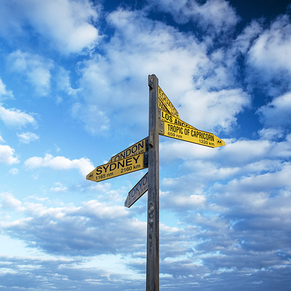 Internationaler Wegweiser in Neuseeland