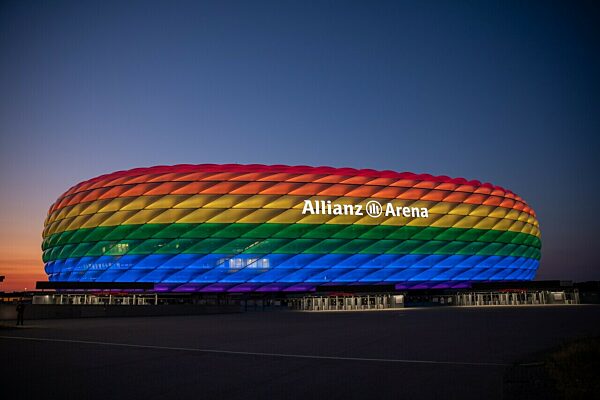Christopher Street Day in München - Allianz Arena