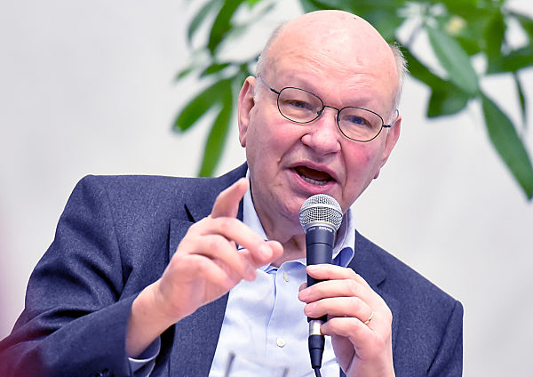 Politik Talk, Gespraechsrunde mit - Walter Momper