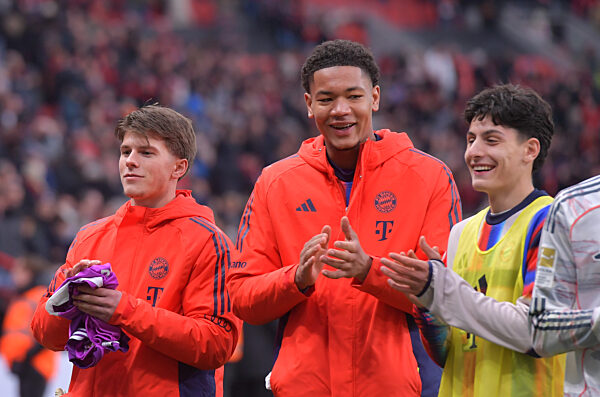 Fussball 1.Bundesliga, Bayer 04 Leverkusen - FC Bayern Muenchen