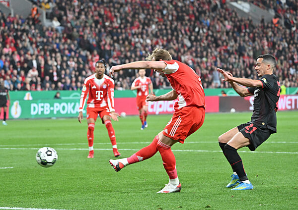 Fussball DFB Pokal 1/2 Finale, Bayer 04 Leverkusen - FC Bayern München