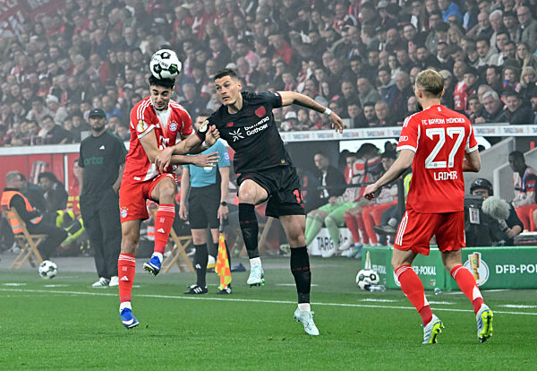 Fussball DFB Pokal 1/2 Finale, Bayer 04 Leverkusen - FC Bayern München