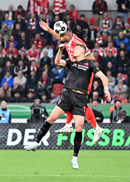 Fussball DFB Pokal 1/2 Finale, Bayer 04 Leverkusen - FC Bayern München