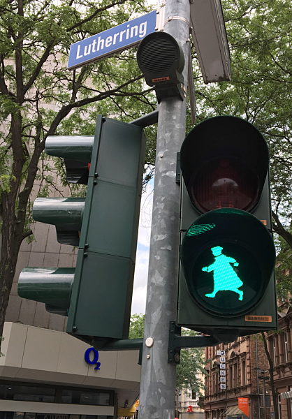 Luther als Ampelmännchen
