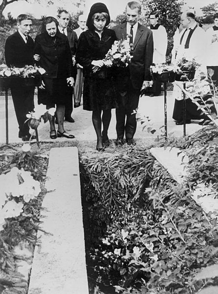 Der polnische Schriftsteller Marek Hlasko wird am 20.06...