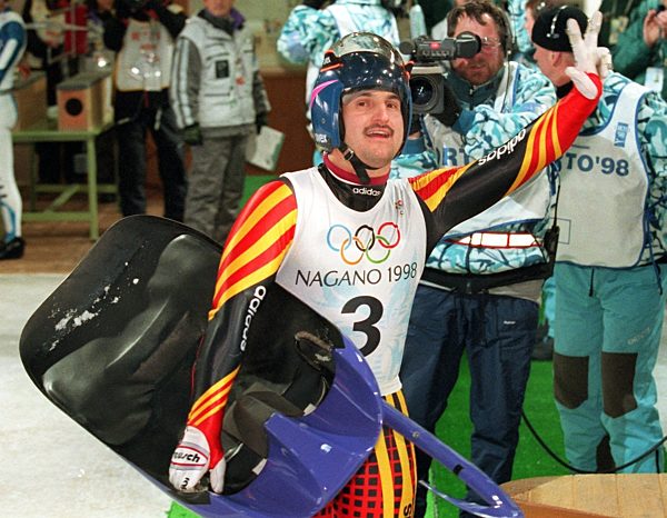 Nagano: Georg Hackl schafft goldenen Hattrick