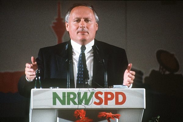 Attentat auf SPD-Kanzlerkandidat Lafontaine