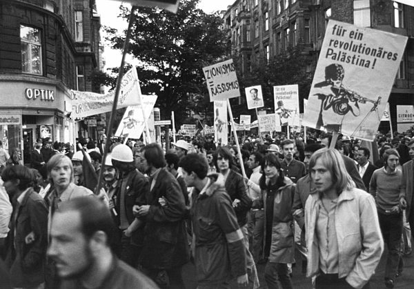 APO demonstration in Berlin 1969