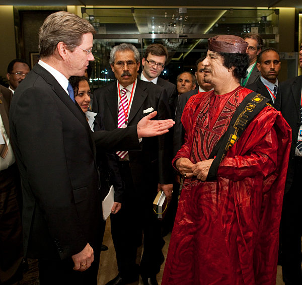 EU-Afrika-Gipfel - Westerwelle - Gaddafi