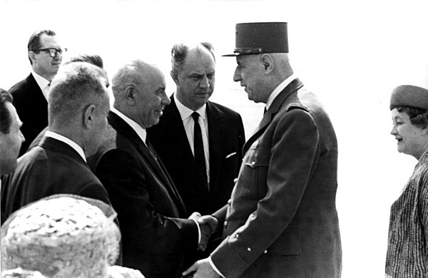 Charles de Gaulle in Moskau eingetroffen