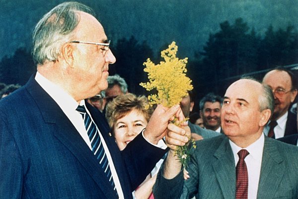 Helmut Kohl in Caucasus