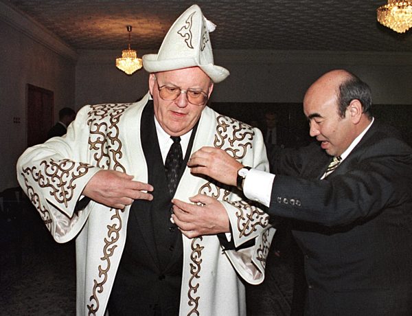 Bundespräsident Herzog besucht Kirgistan