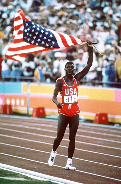 Carl Lewis siegt über 100 m in Los Angeles