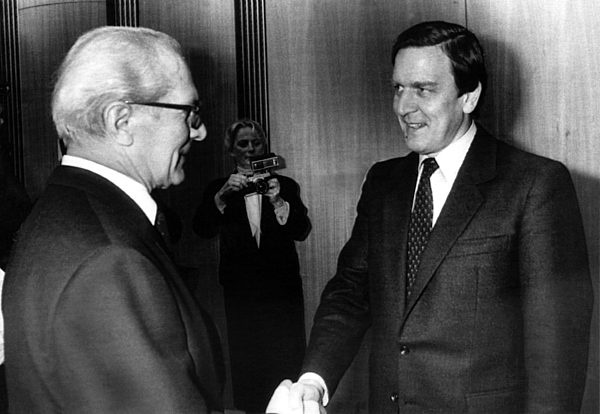 Erich Honecker receives Gerhard Schroeder