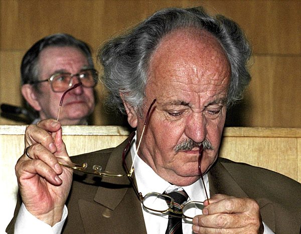 Schneiders Kreditvermittler: Von falschen Zahlen nichts gewußt