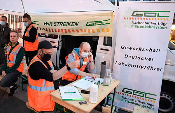 Lokführer-Streik im Personenverkehr - Nordrhein-Westfalen