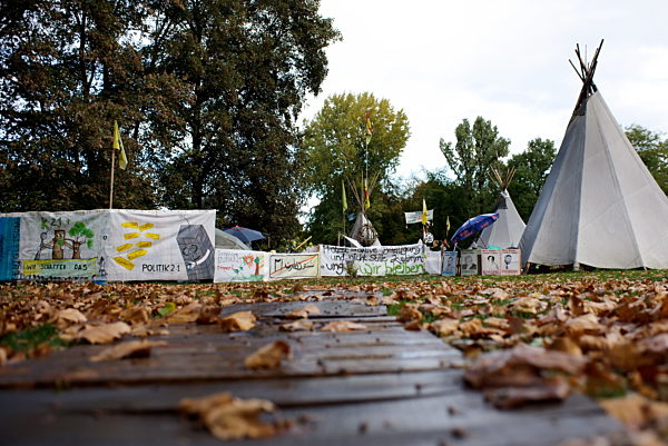 Stuttgart 21 - Zeltstadt von Stuttgart 21 Gegnern