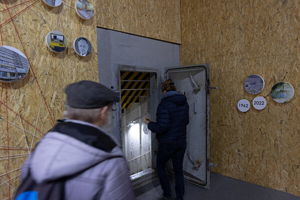 Früherer Stasi-Bunker wieder für Führungen geöffnet