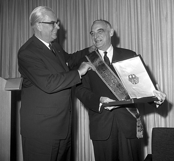 US-General Lucius Clay in Washington geehrt