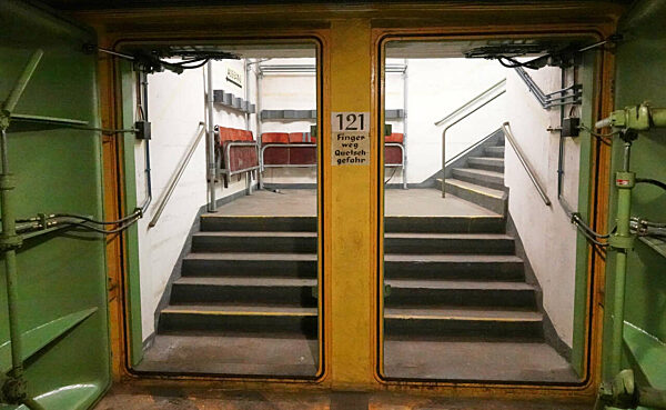 «Verlassene Orte» - Tiefbunker Steintorwall in Hamburg