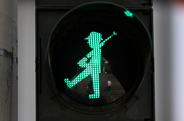 In Mönchengladbach gibt es jetzt Schützen-Ampelmännchen