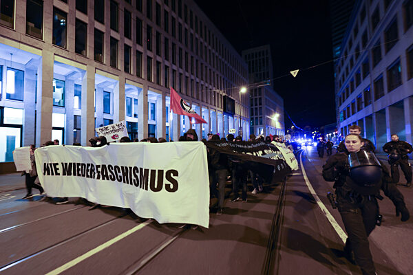 Landtagswahl Hessen - Demonstration gegen Rechts