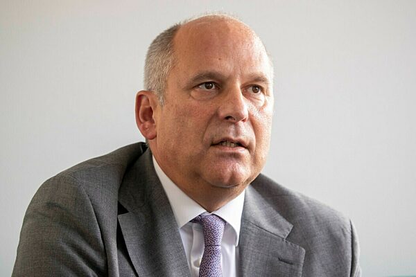 Interview mit neuem hessischen Innenminister Poseck