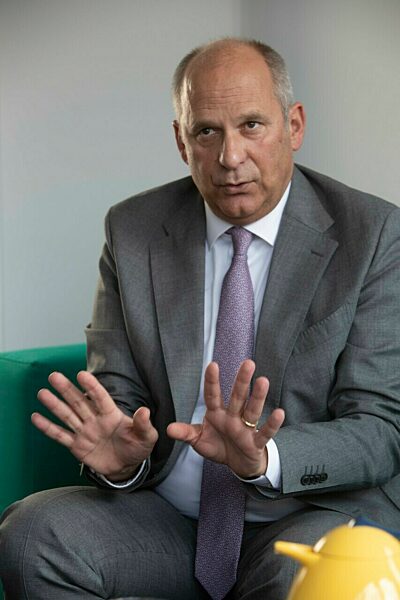 Interview mit neuem hessischen Innenminister Poseck