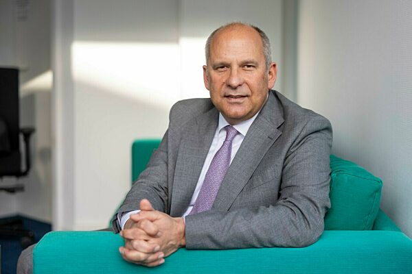 Interview mit neuem hessischen Innenminister Poseck