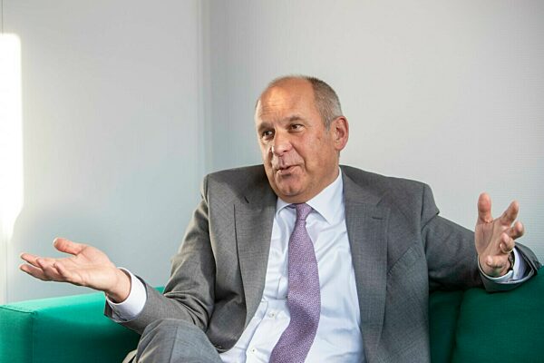 Interview mit neuem hessischen Innenminister Poseck