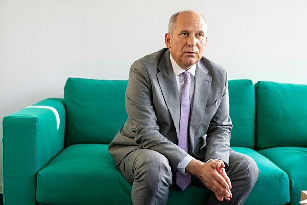 Interview mit neuem hessischen Innenminister Poseck