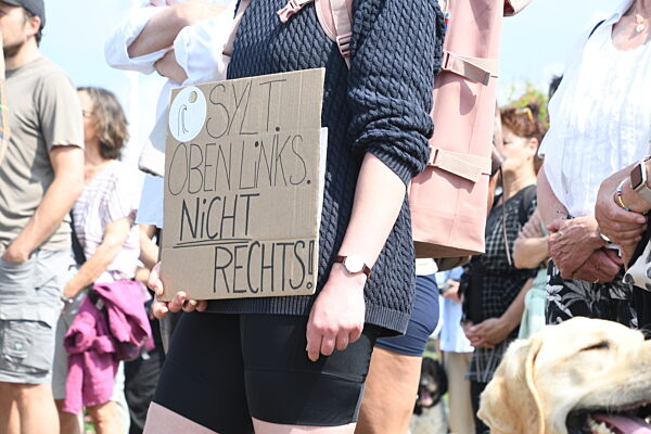 Nach Rassismus-Eklat - Mahnwache auf Sylt