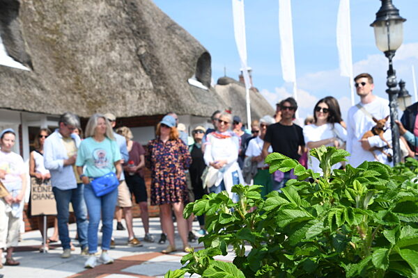 Nach Rassismus-Eklat - Mahnwache auf Sylt
