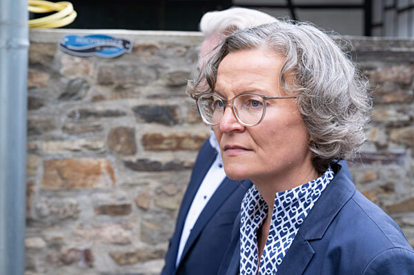 NRW-Bauministerin Scharrenbach besucht Bad Münstereifel