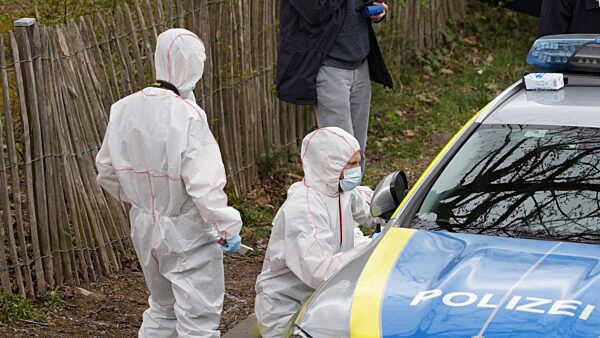Mann stirbt nach Polizeischüssen bei Verfolgungsfahrt
