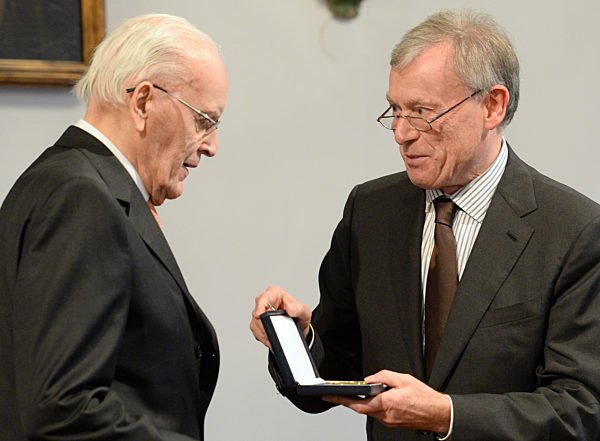 Gauck und Köhler würdigen Roman Herzog mit Hayek-Preis