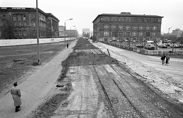 Berlin - The wall has fallen ...