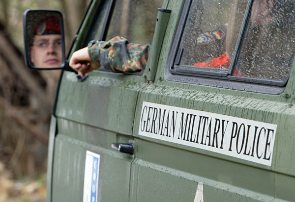 Militaer-Polizei der SFOR