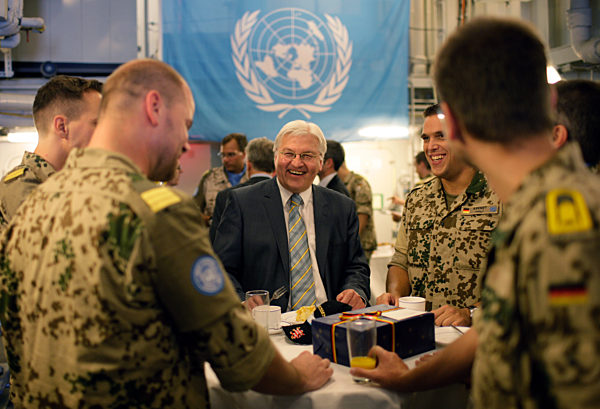 STEINMEIER auf Fregatte Hessen
