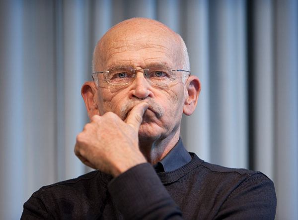 Guenter WALLRAFF | Guenter WALLRAFF