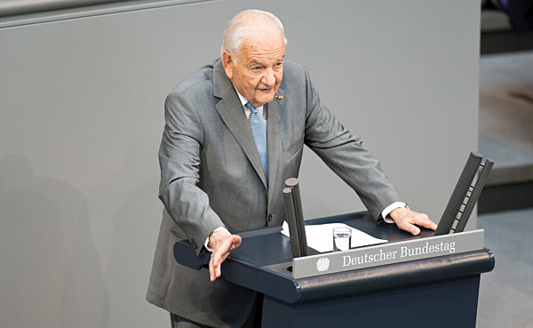 Bundestag gedenkt Beginn des Ersten Weltkrieges