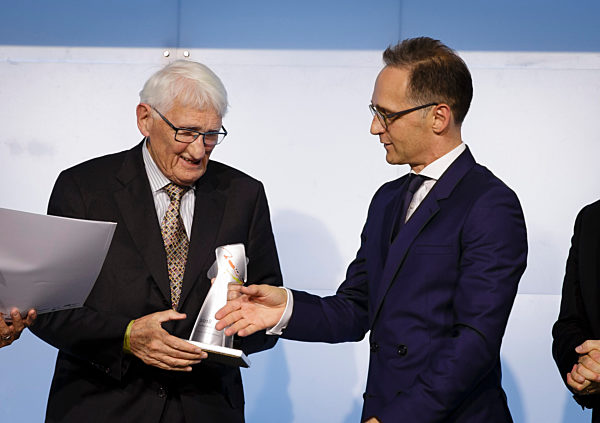 BM Maas bei Deutsch-Franzoesischem Journalistenpreis