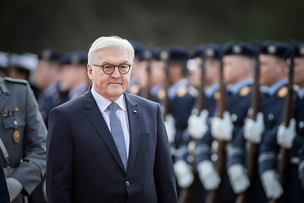 Militaerische Ehren fuer Bundespraesident Frank-Walter Steinmeier